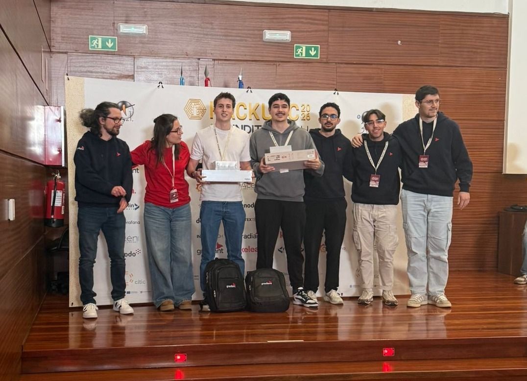 HouseKey Vault team at HackUDC 2026